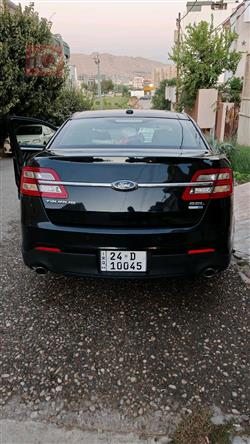 Ford Taurus